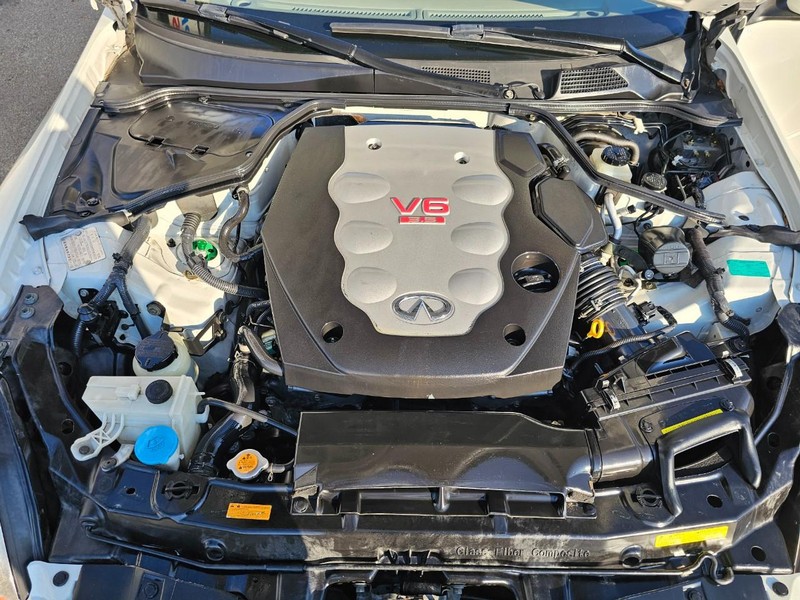 INFINITI G35 Coupe Vehicle Full-screen Gallery Image 27