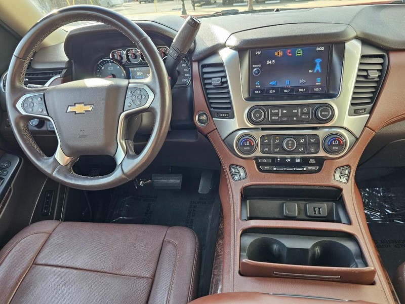 Chevrolet Tahoe Vehicle Full-screen Gallery Image 24