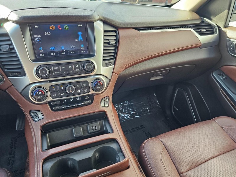 Chevrolet Tahoe Vehicle Full-screen Gallery Image 25