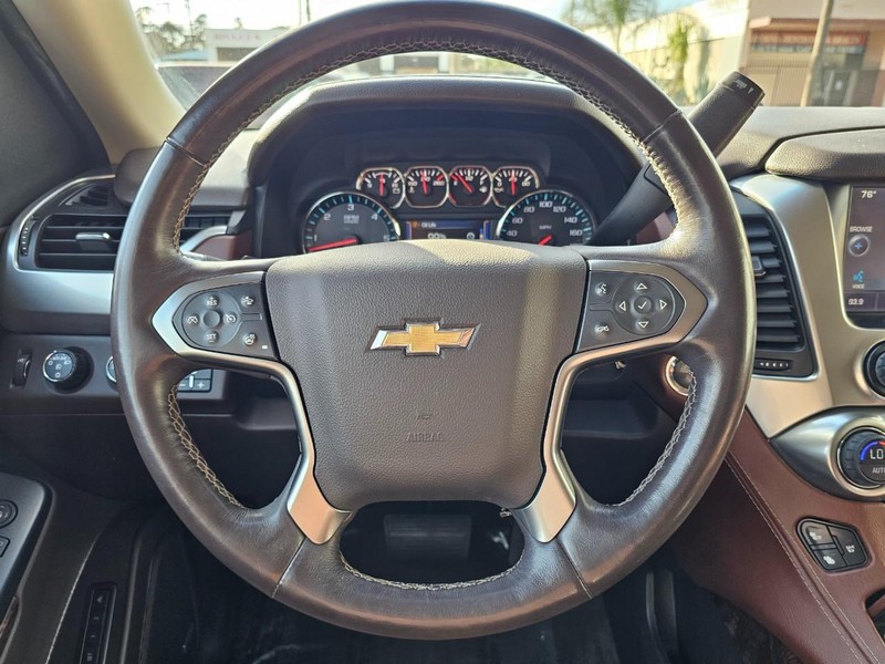 Chevrolet Tahoe Vehicle Full-screen Gallery Image 26