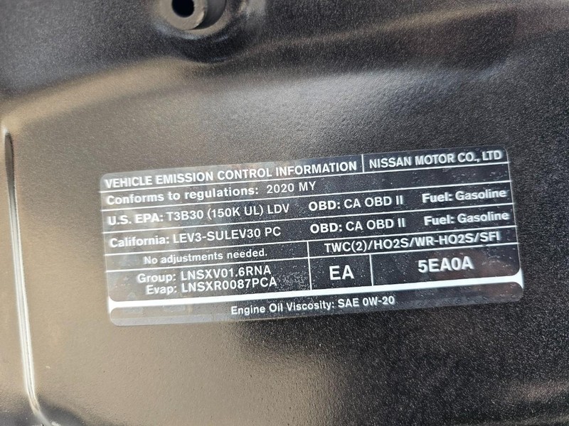 Nissan Kicks Vehicle Full-screen Gallery Image 31
