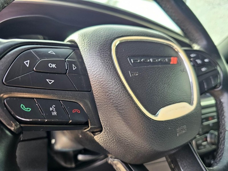 Dodge Charger Vehicle Full-screen Gallery Image 14