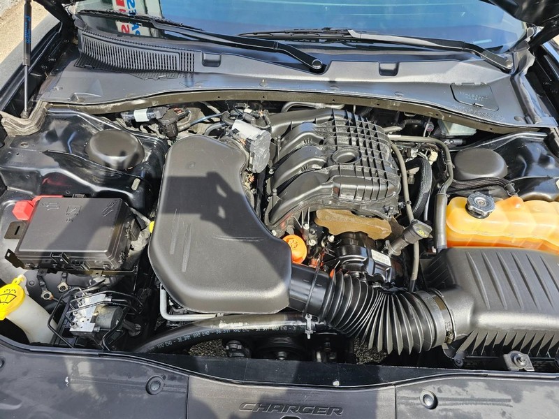 Dodge Charger Vehicle Full-screen Gallery Image 28