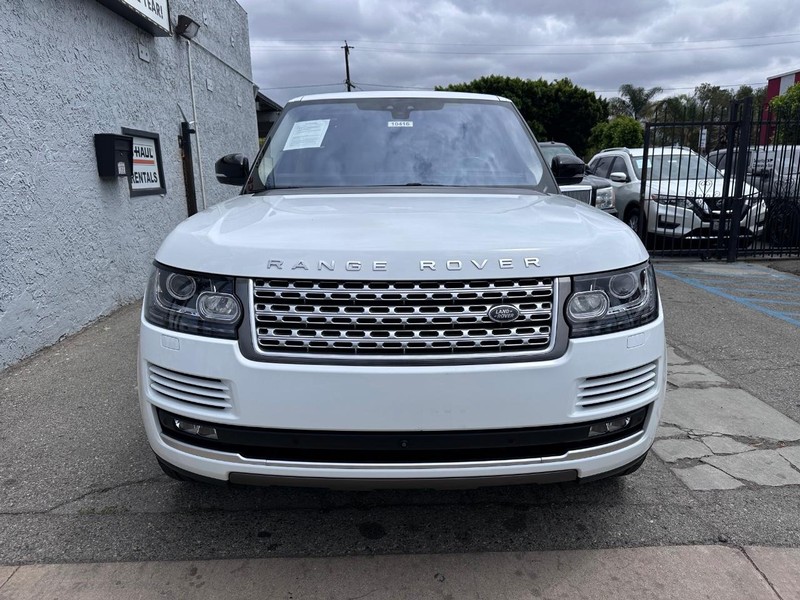 Land Rover Range Rover Vehicle Full-screen Gallery Image 7