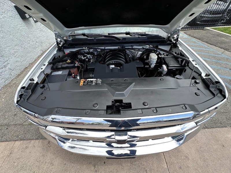 Chevrolet Silverado 1500 Vehicle Full-screen Gallery Image 29