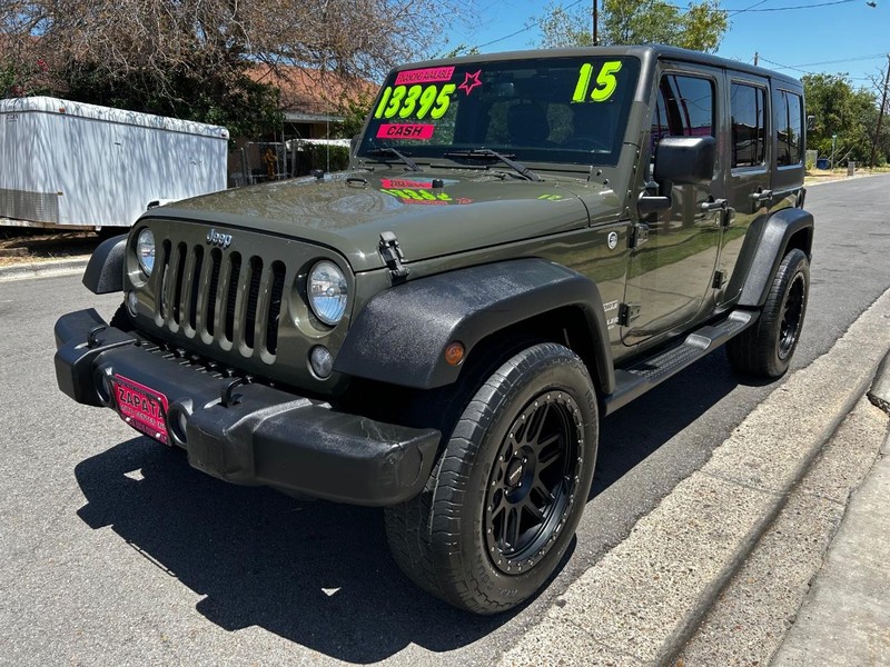 Jeep Wrangler Unlimited Vehicle Full-screen Gallery Image 2