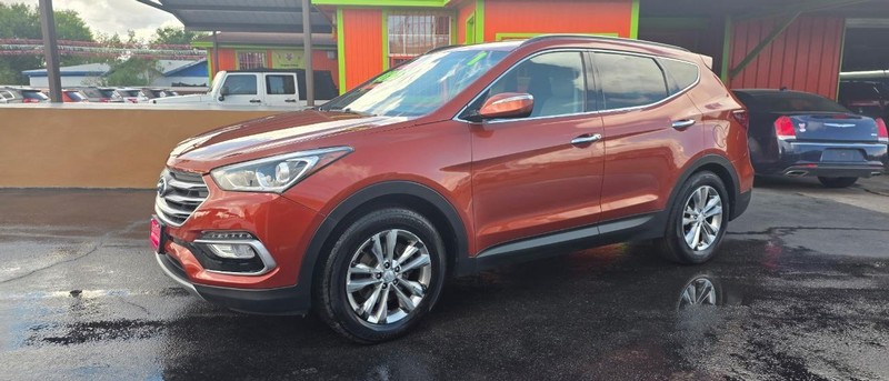 Hyundai Santa Fe Sport Vehicle Full-screen Gallery Image 2