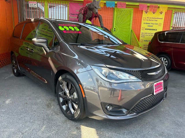 Chrysler Pacifica Touring Plus - Laredo TX