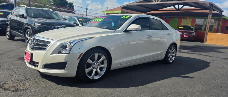 Cadillac ATS Vehicle Full-screen Gallery Image 2