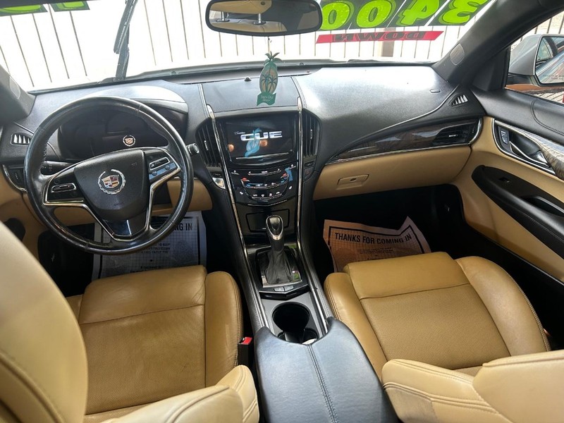 Cadillac ATS Vehicle Full-screen Gallery Image 7