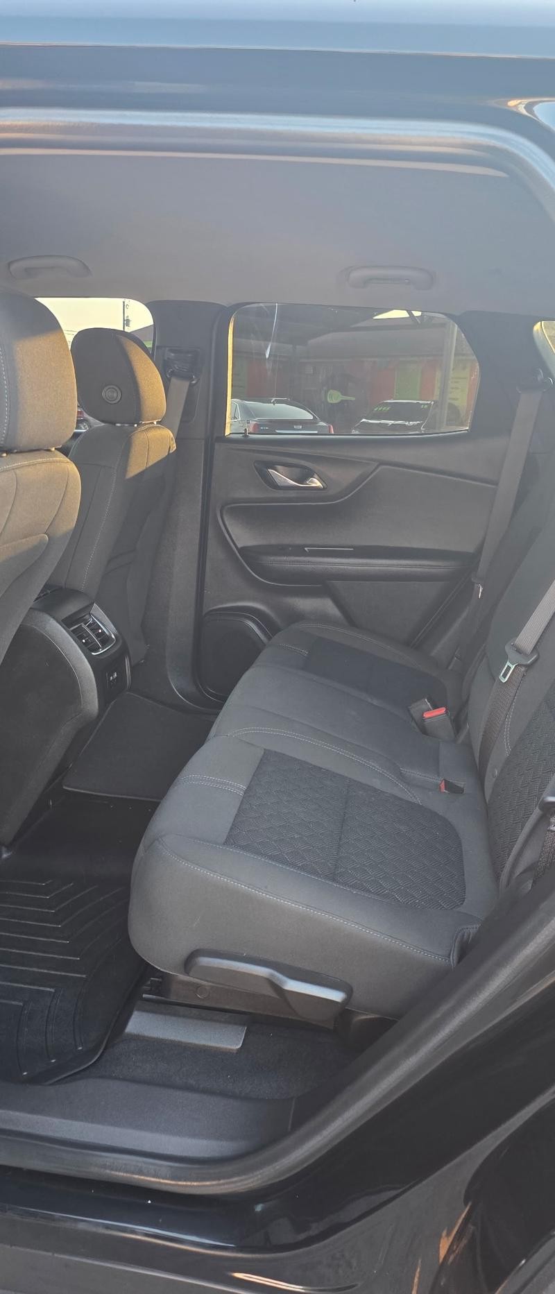 Chevrolet Blazer Vehicle Full-screen Gallery Image 10