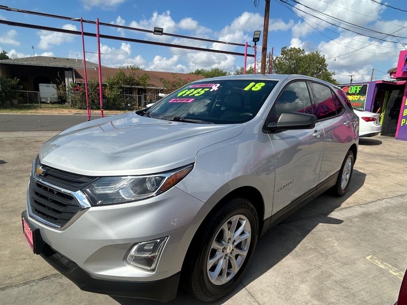 Chevrolet Equinox Vehicle Full-screen Gallery Image 2