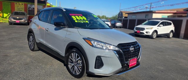 Nissan Kicks SV - Laredo TX