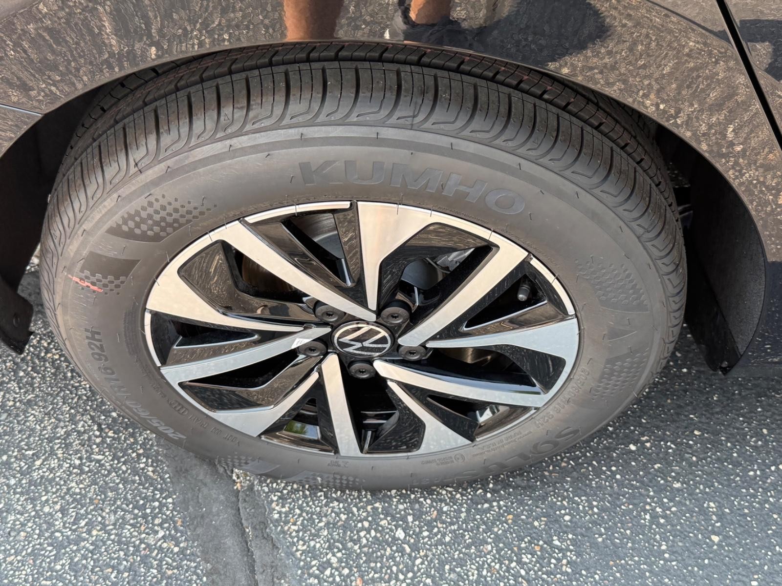 Volkswagen Jetta Vehicle Image 04