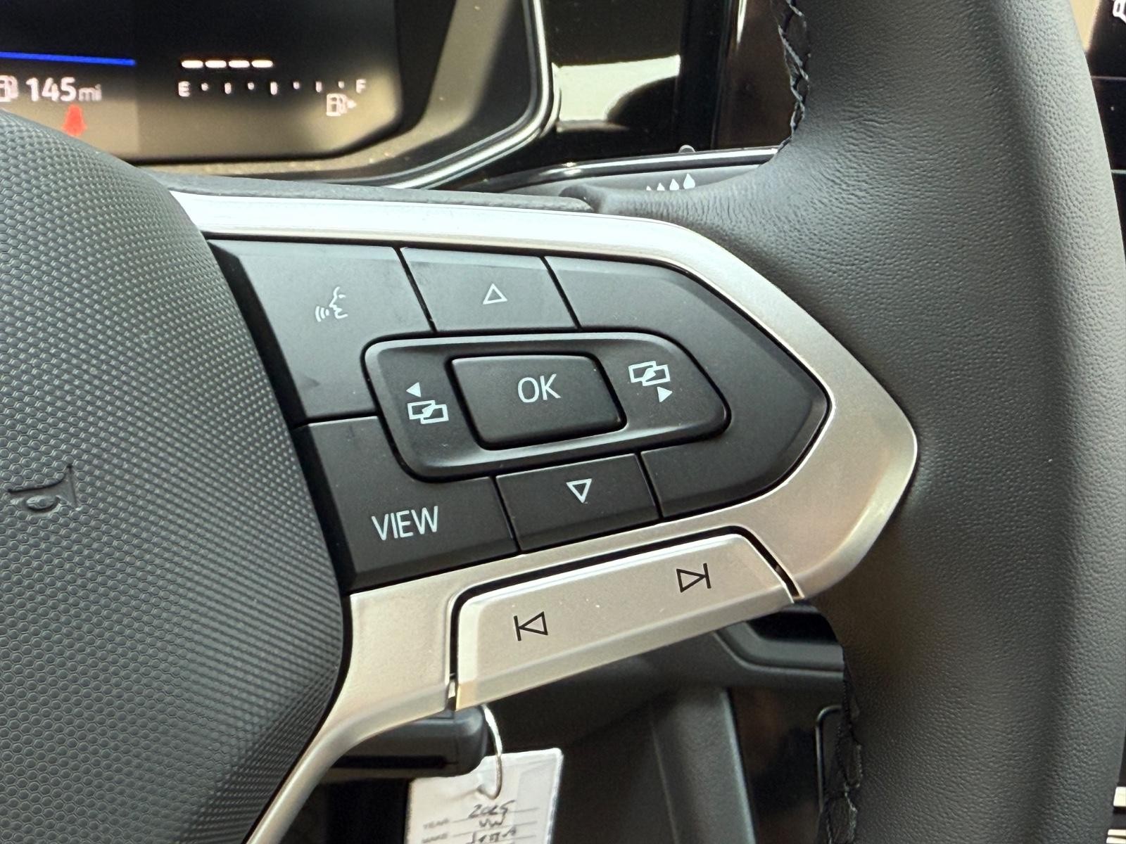 Volkswagen Jetta Vehicle Image 12