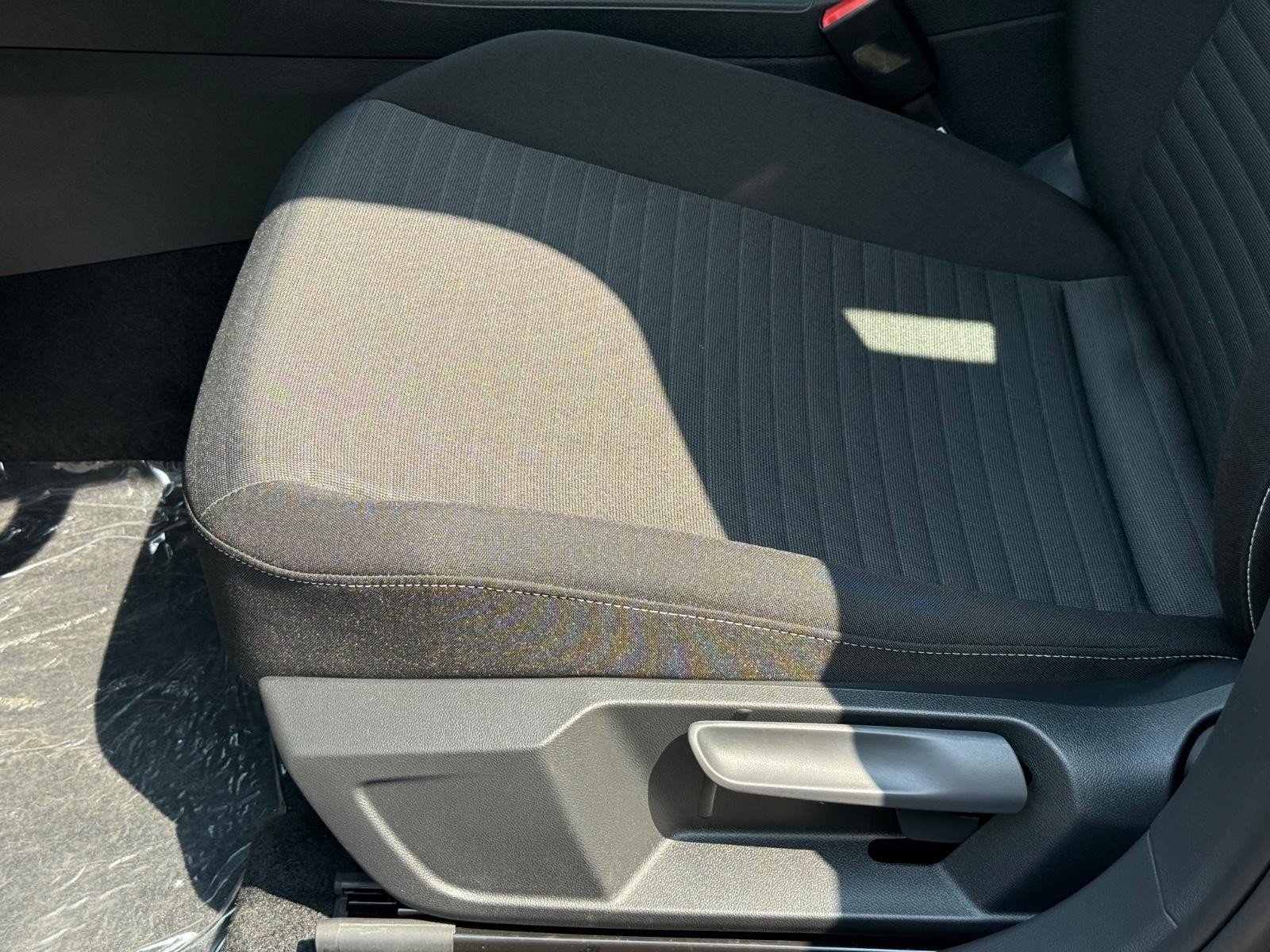 Volkswagen Jetta Vehicle Image 15