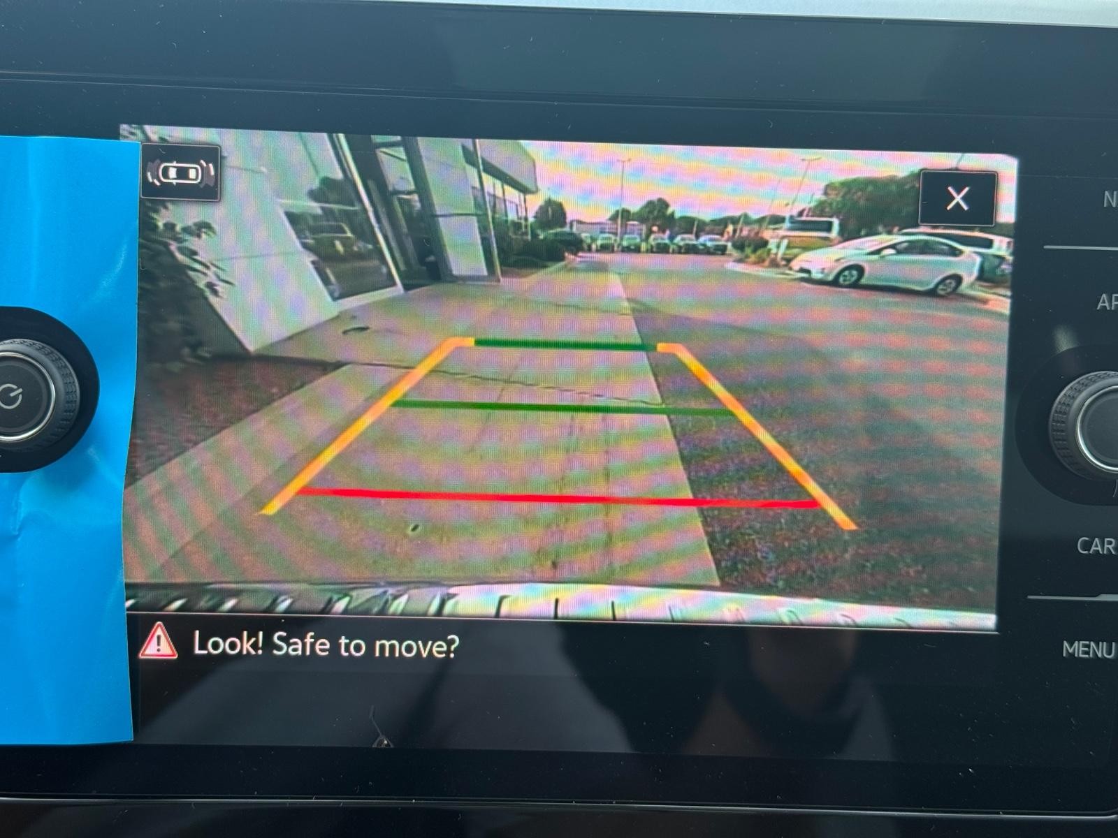 Volkswagen Taos Vehicle Image 13