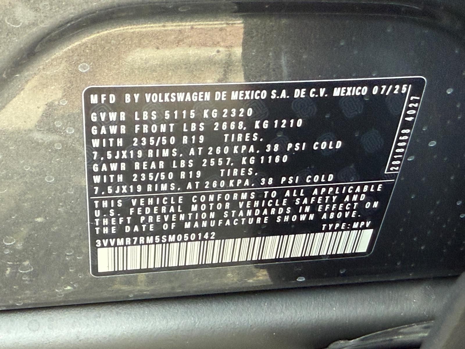 Volkswagen Tiguan Vehicle Image 17