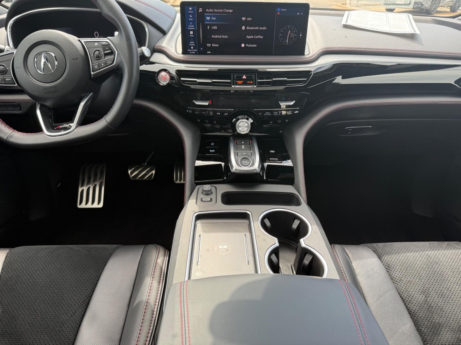 Acura MDX Vehicle Image 11