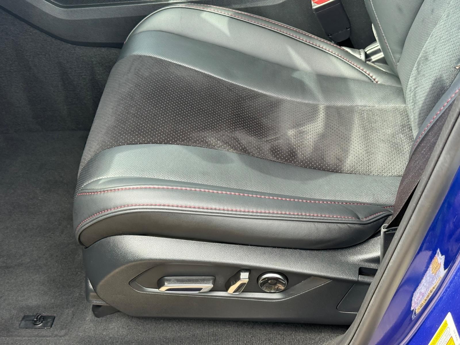 Acura MDX Vehicle Image 23