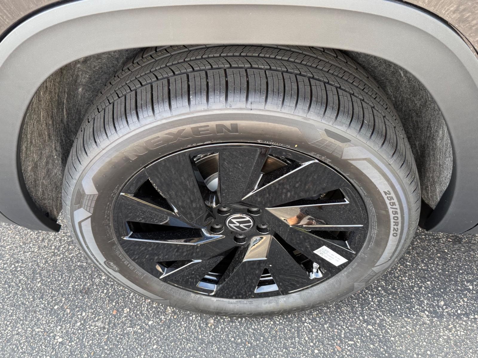 Volkswagen Atlas Vehicle Image 04