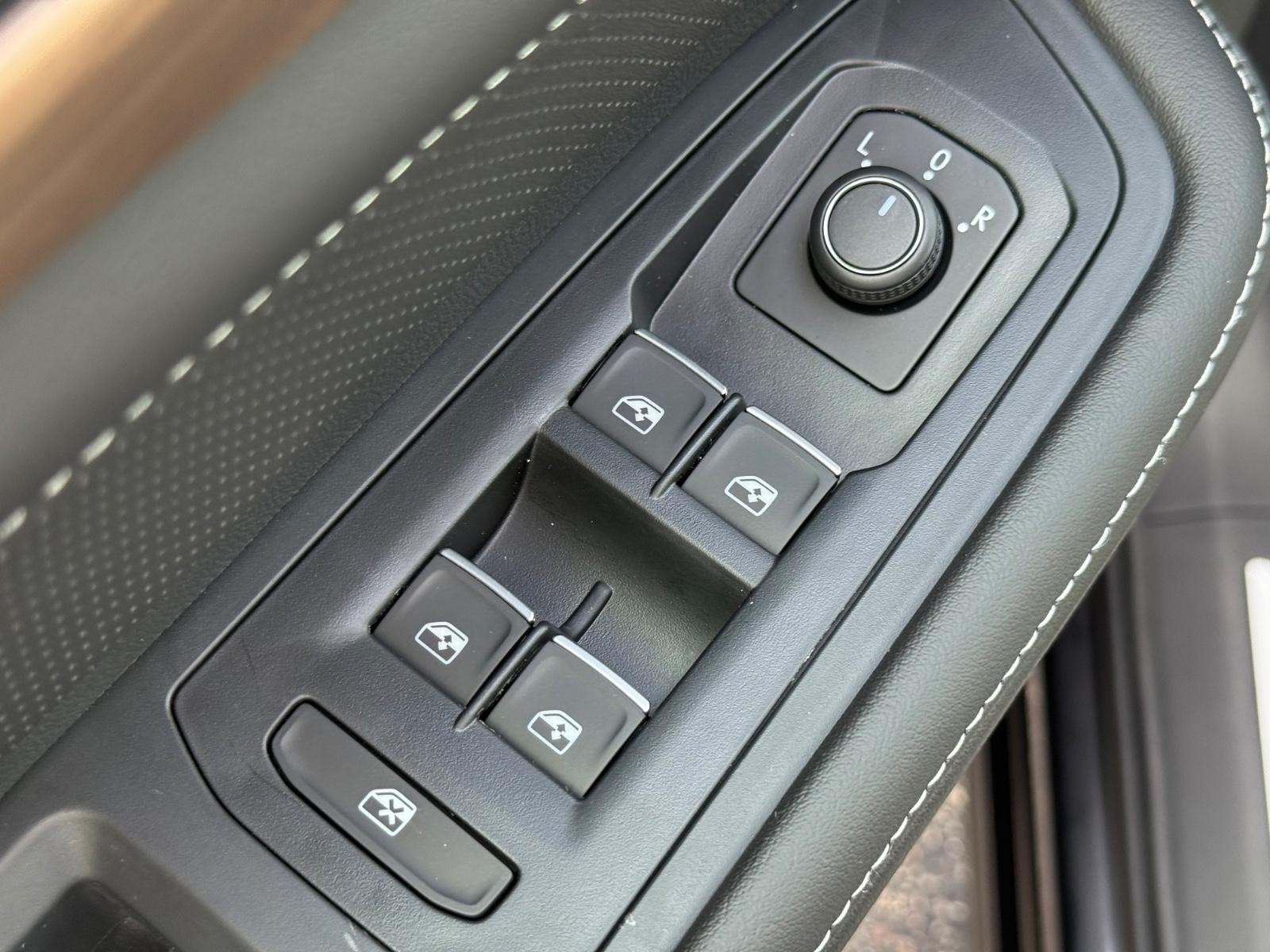 Volkswagen Atlas Vehicle Image 16