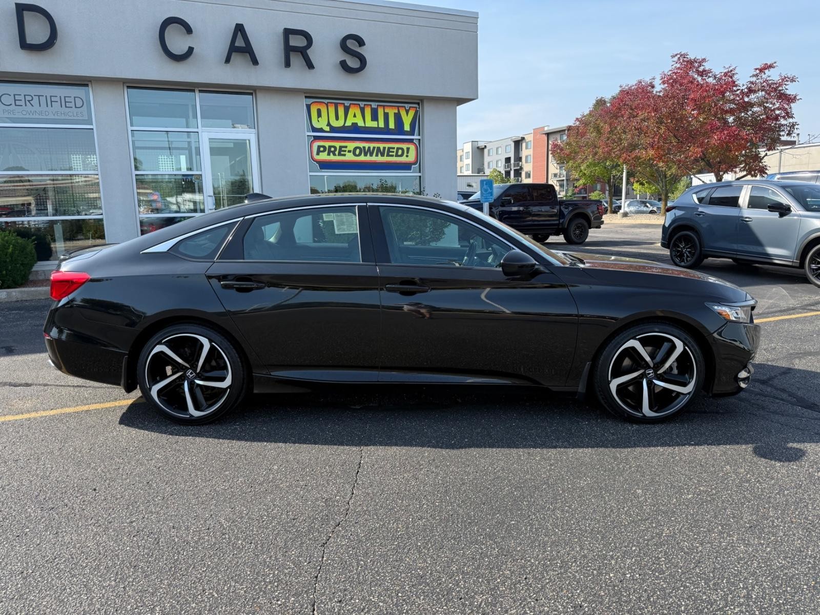 Honda Accord Sedan Vehicle Image 02