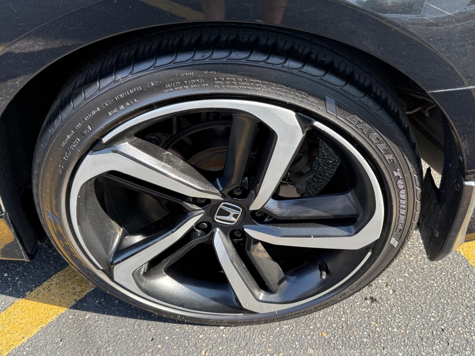 Honda Accord Sedan Vehicle Image 06