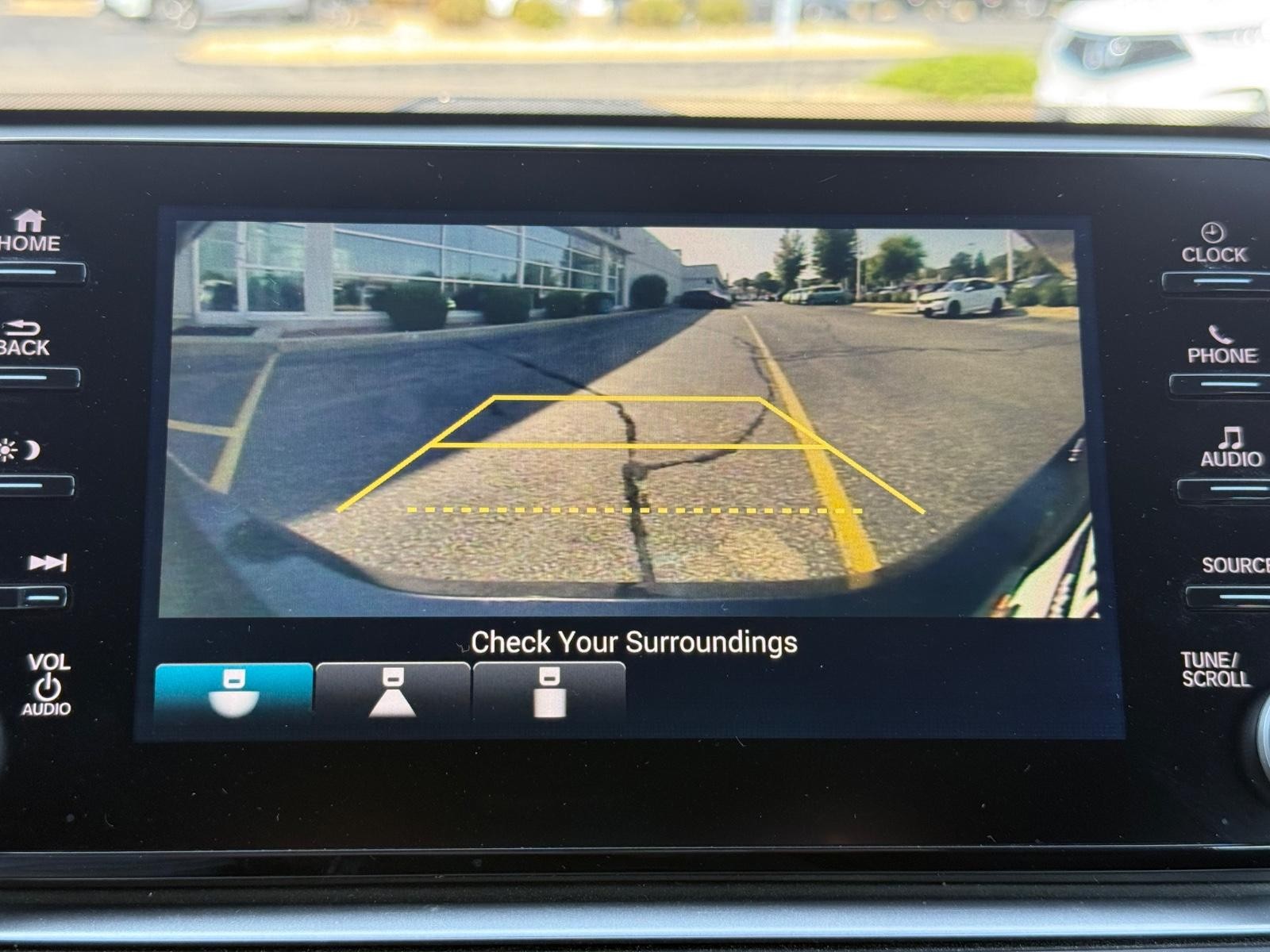 Honda Accord Sedan Vehicle Image 18