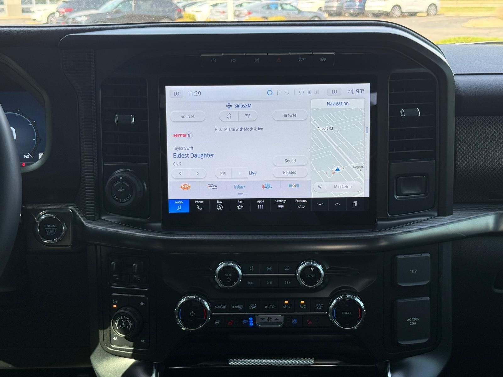 Ford F-150 Vehicle Image 12