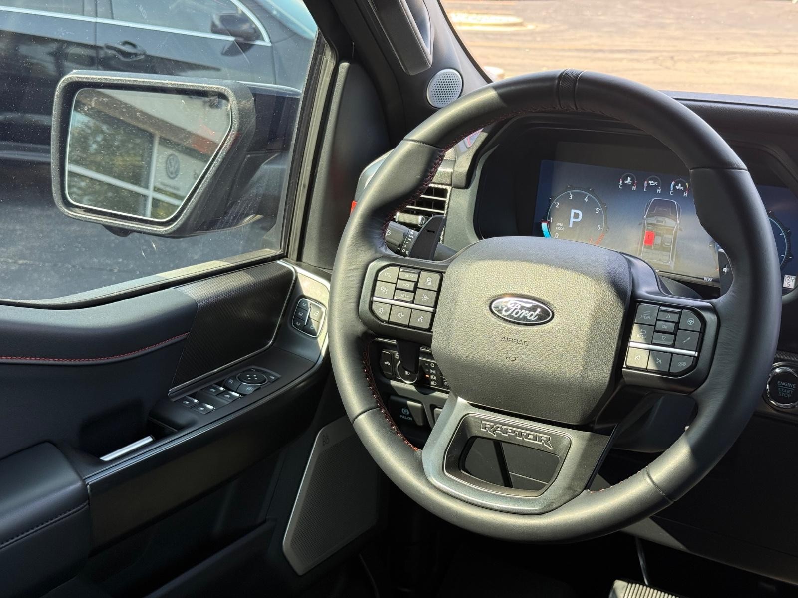 Ford F-150 Vehicle Image 14