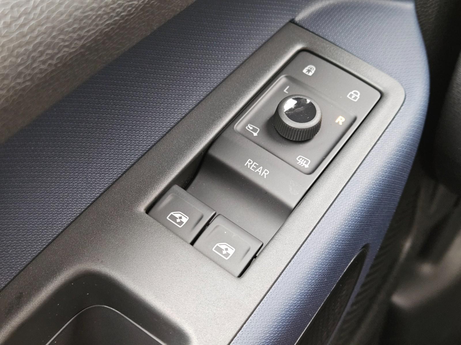 Volkswagen ID. Buzz Vehicle Image 15