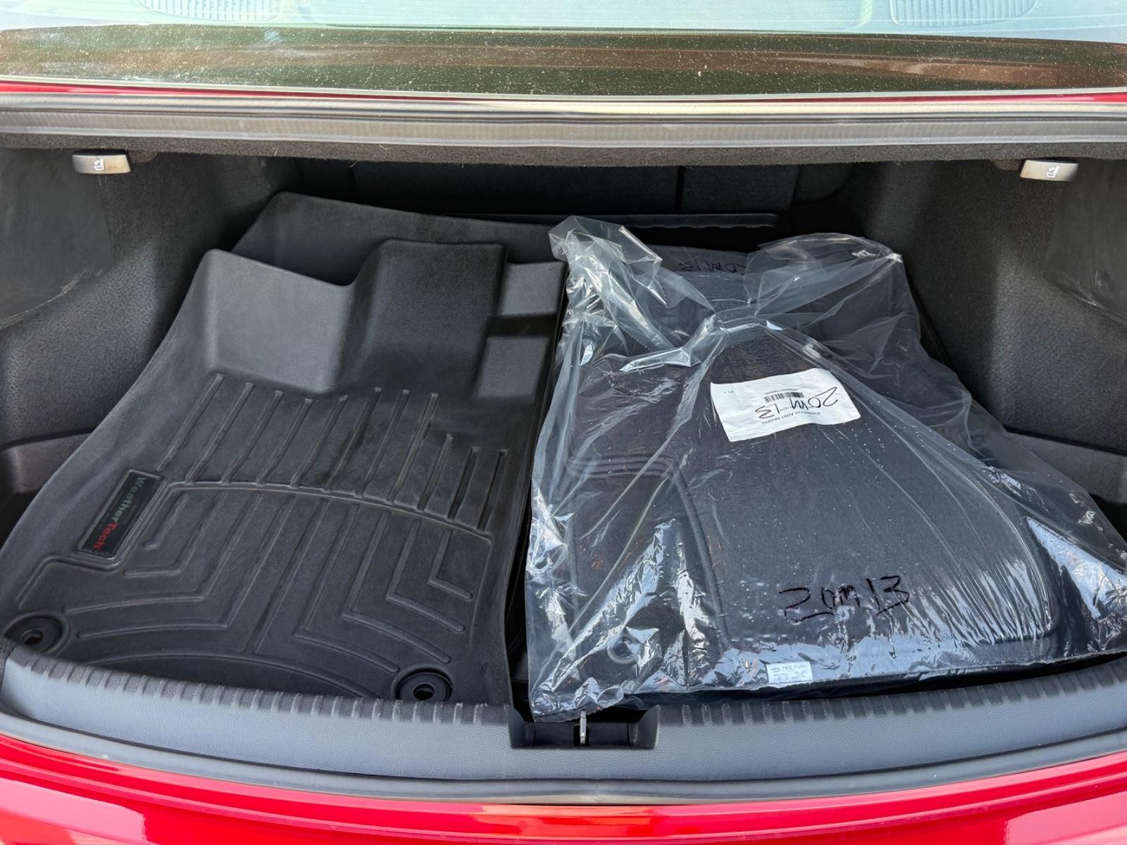 Acura TLX Vehicle Image 05