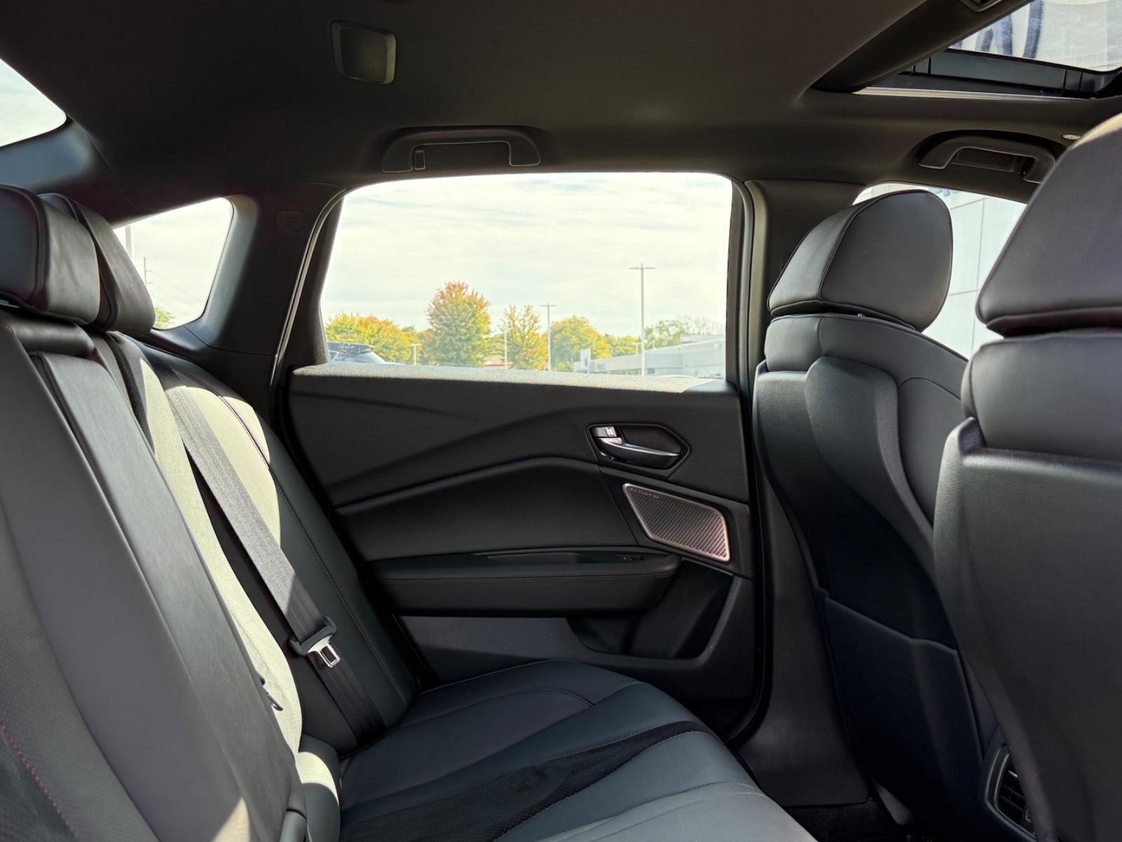 Acura TLX Vehicle Image 10