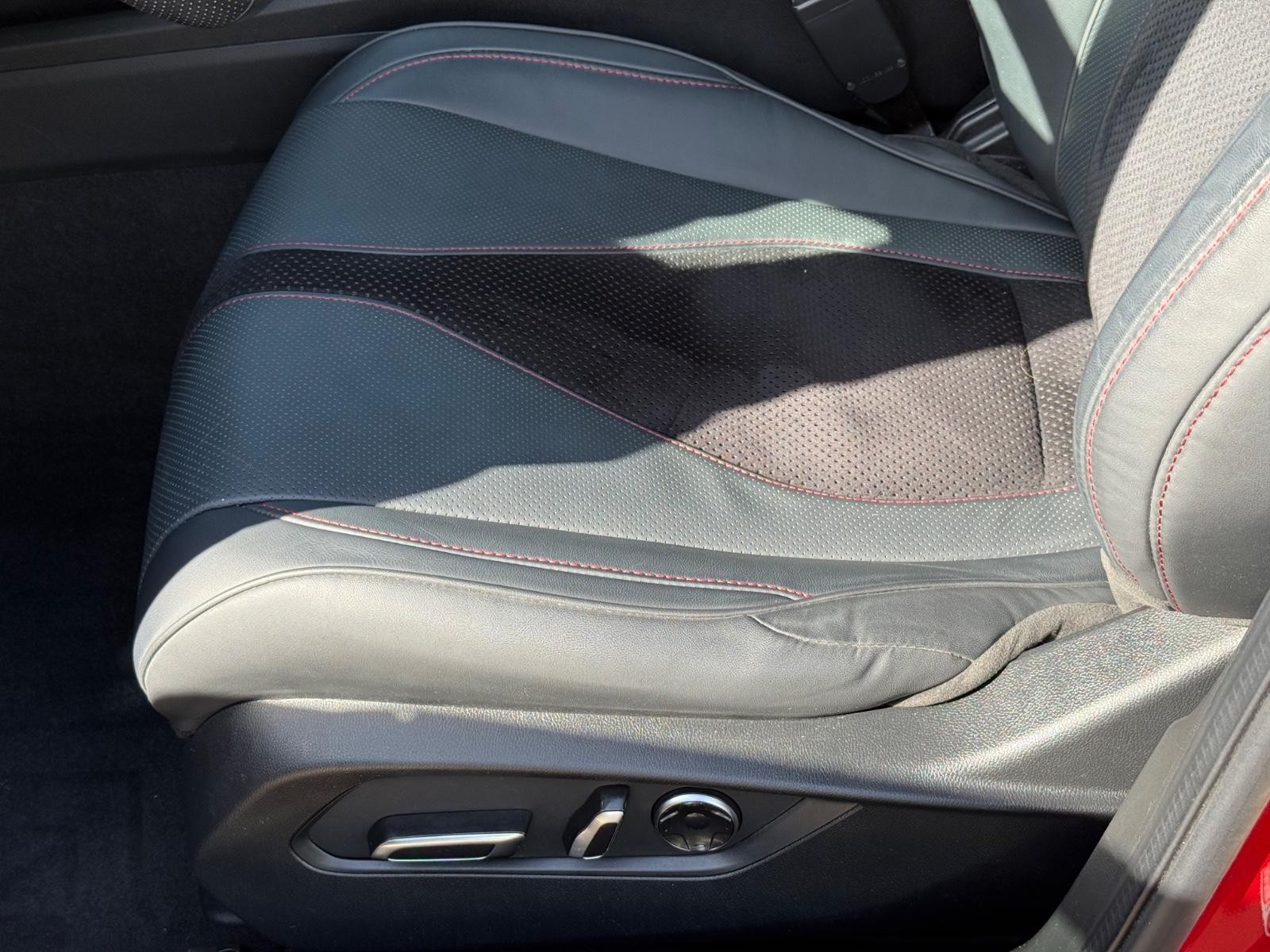 Acura TLX Vehicle Image 23