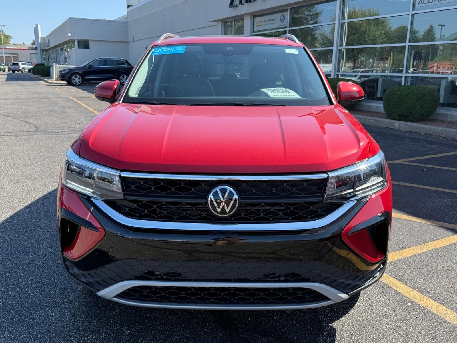 Volkswagen Taos Vehicle Image 09