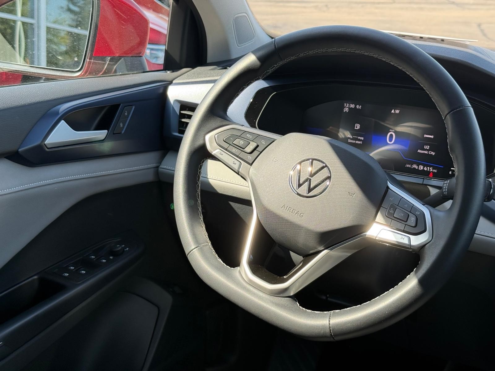 Volkswagen Taos Vehicle Image 14