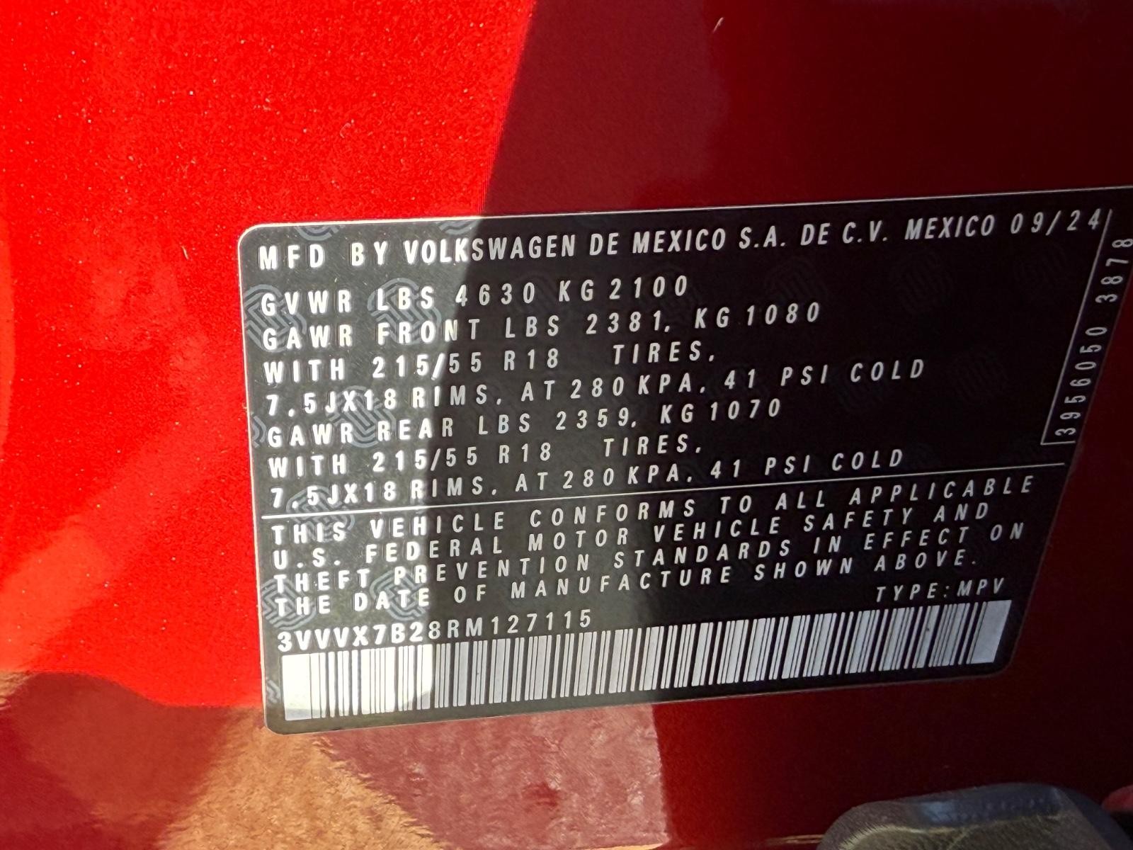 Volkswagen Taos Vehicle Image 23