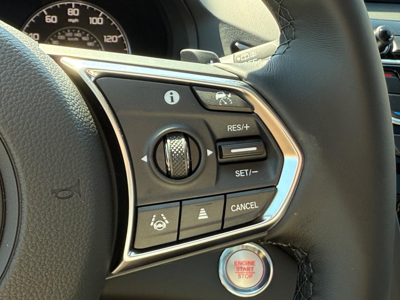 Acura RDX Vehicle Image 12