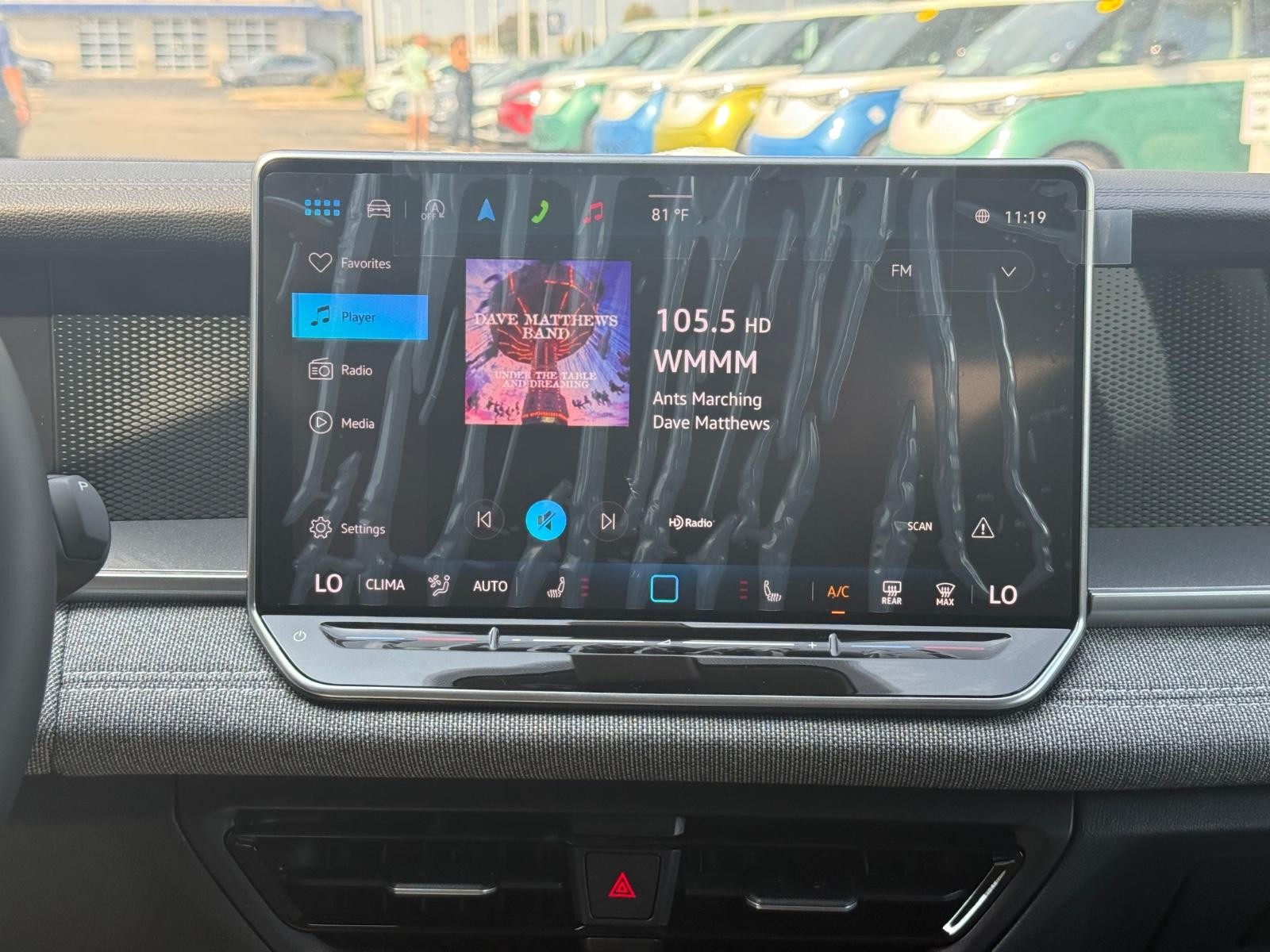 Volkswagen Tiguan Vehicle Image 08