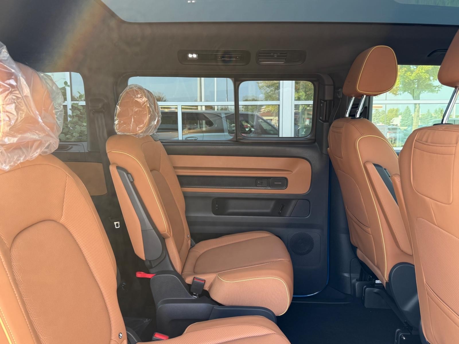 Volkswagen ID. Buzz Vehicle Image 05