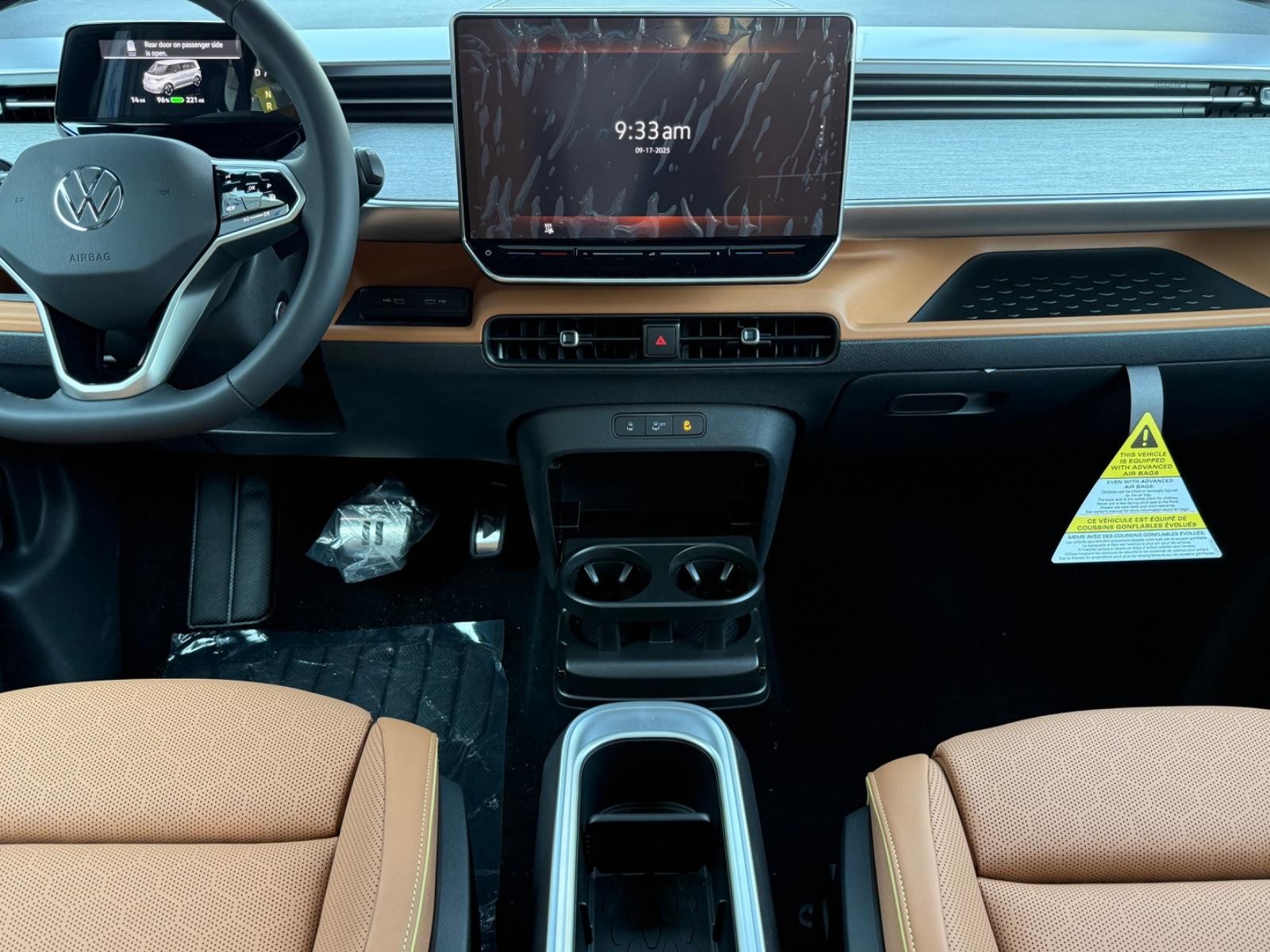 Volkswagen ID. Buzz Vehicle Image 06