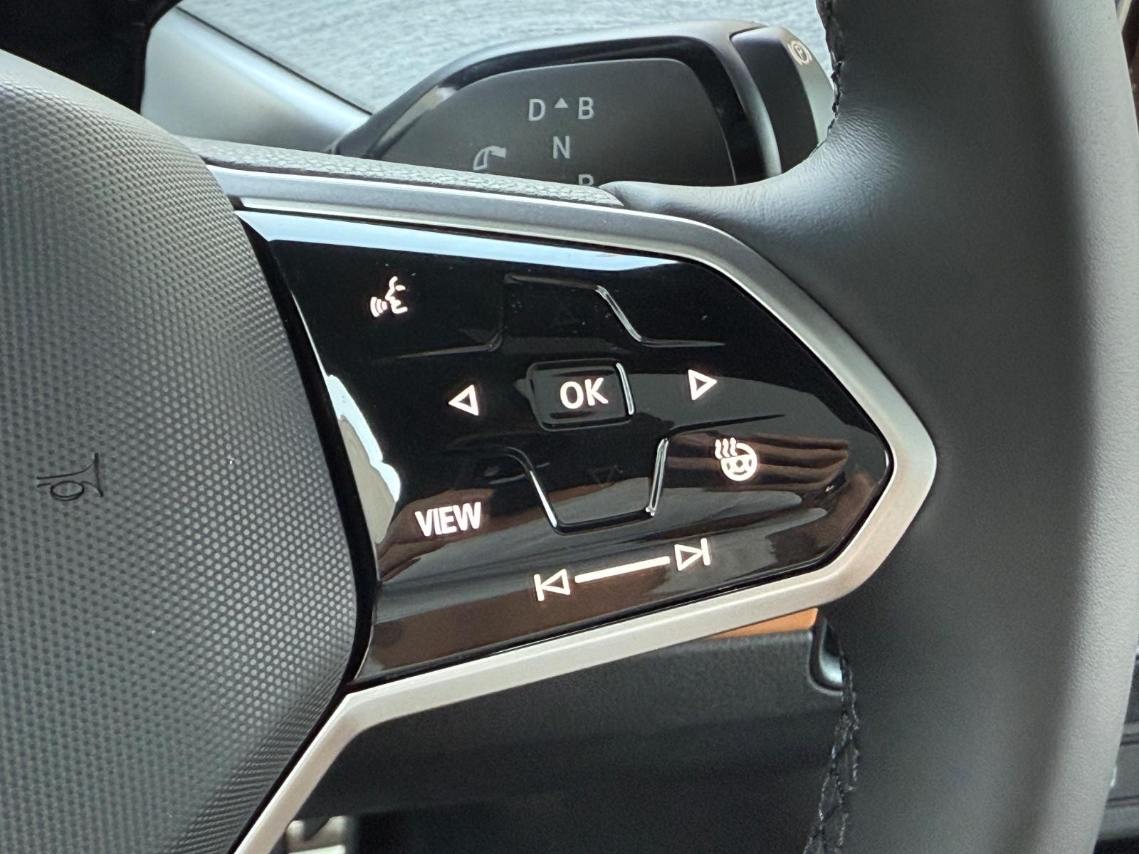 Volkswagen ID. Buzz Vehicle Image 11