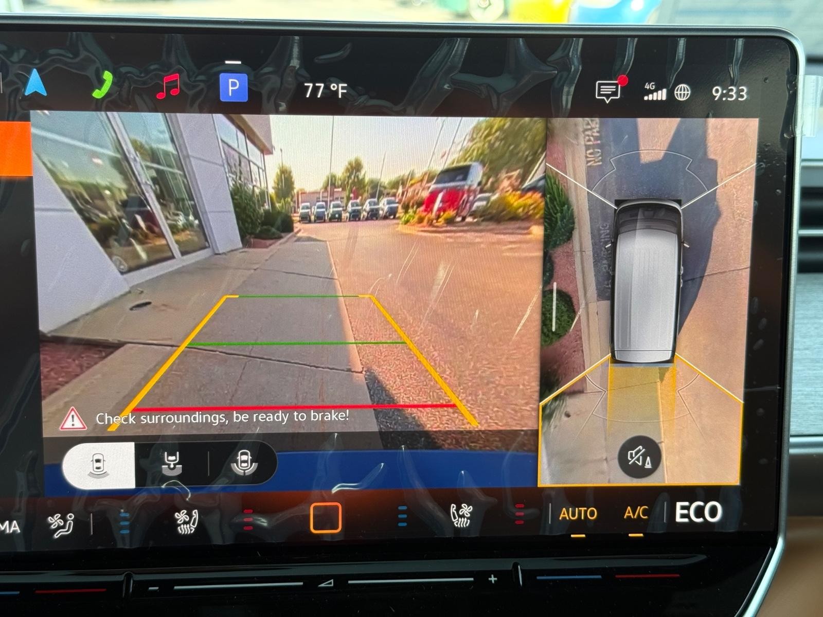 Volkswagen ID. Buzz Vehicle Image 13