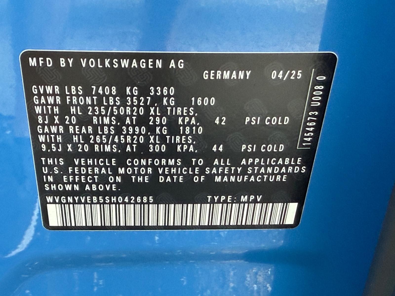 Volkswagen ID. Buzz Vehicle Image 17