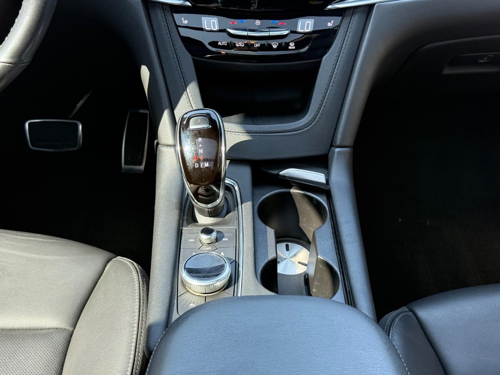 Cadillac XT6 Vehicle Image 13