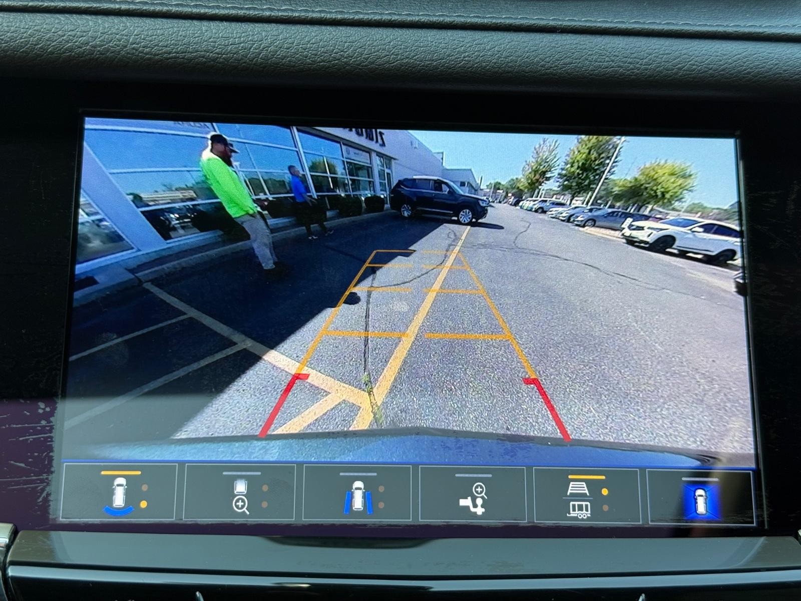 Cadillac XT6 Vehicle Image 19