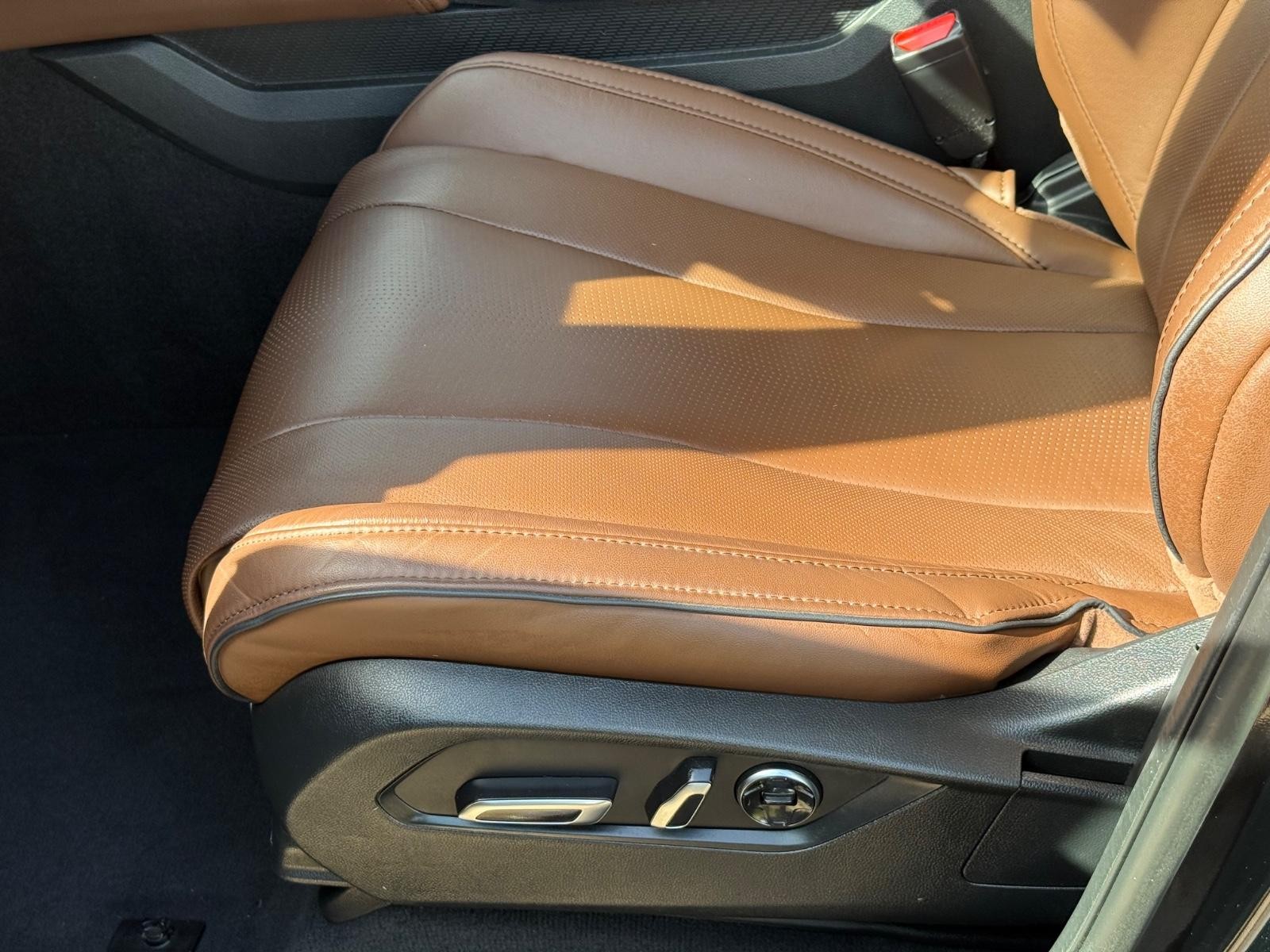 Acura MDX Vehicle Image 23