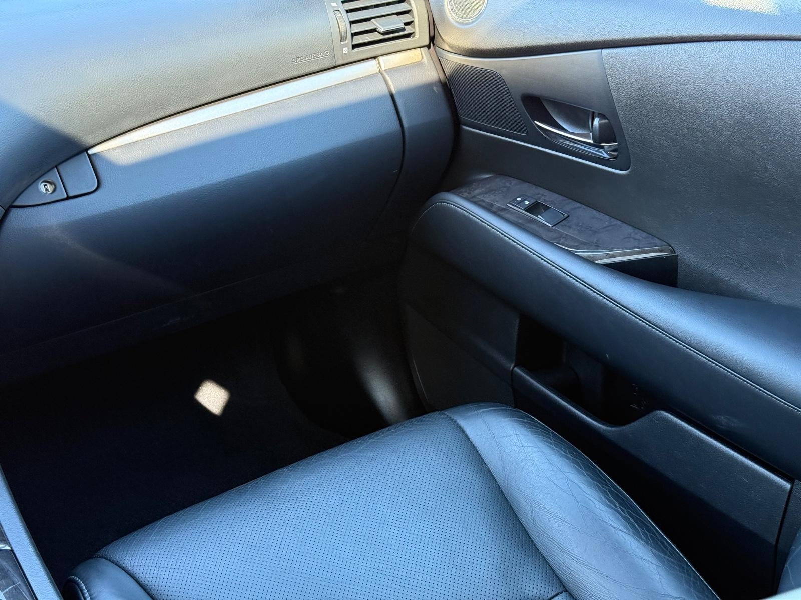 Lexus RX 350 Vehicle Image 14