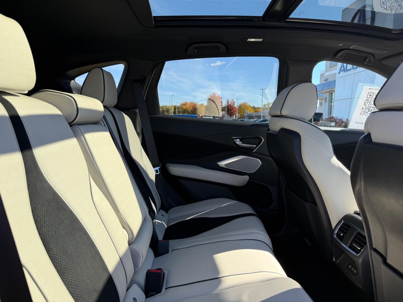 Acura RDX Vehicle Image 10